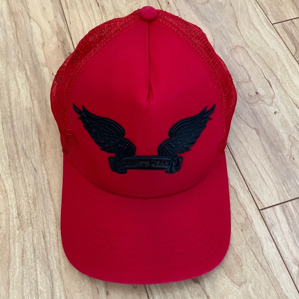 Robin’s jean men’s hat red black logo